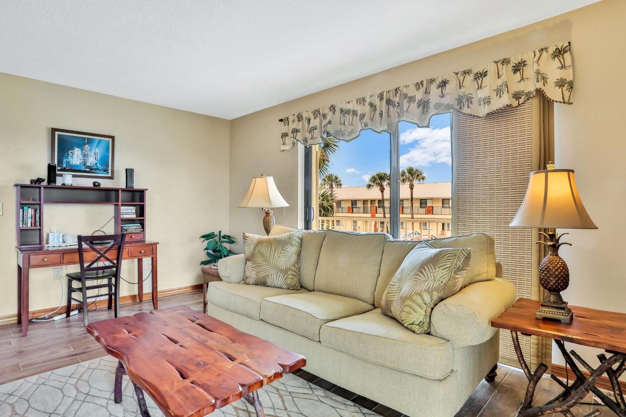 Atlantic Sands Condos Cocoa Beach Rum bild